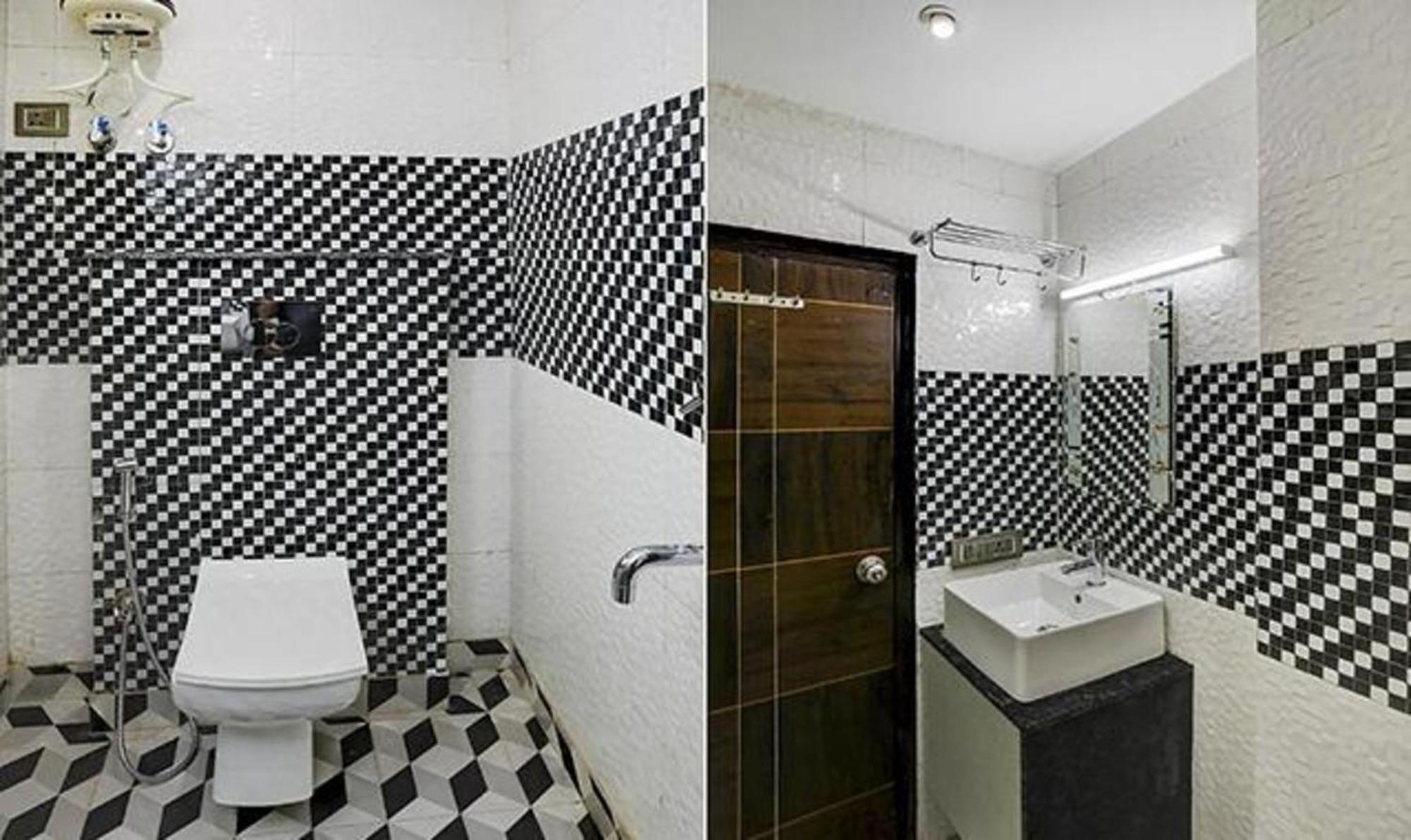 Townhouse West Near Udyog Nagar Metro Station