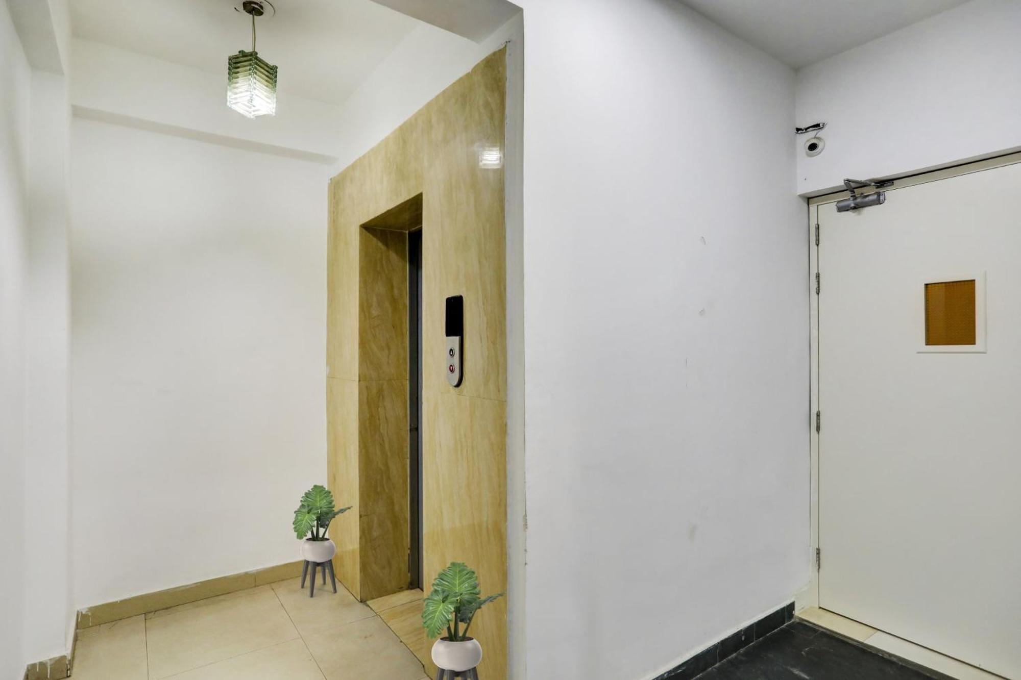 Townhouse West Near Udyog Nagar Metro Station New Delhi
